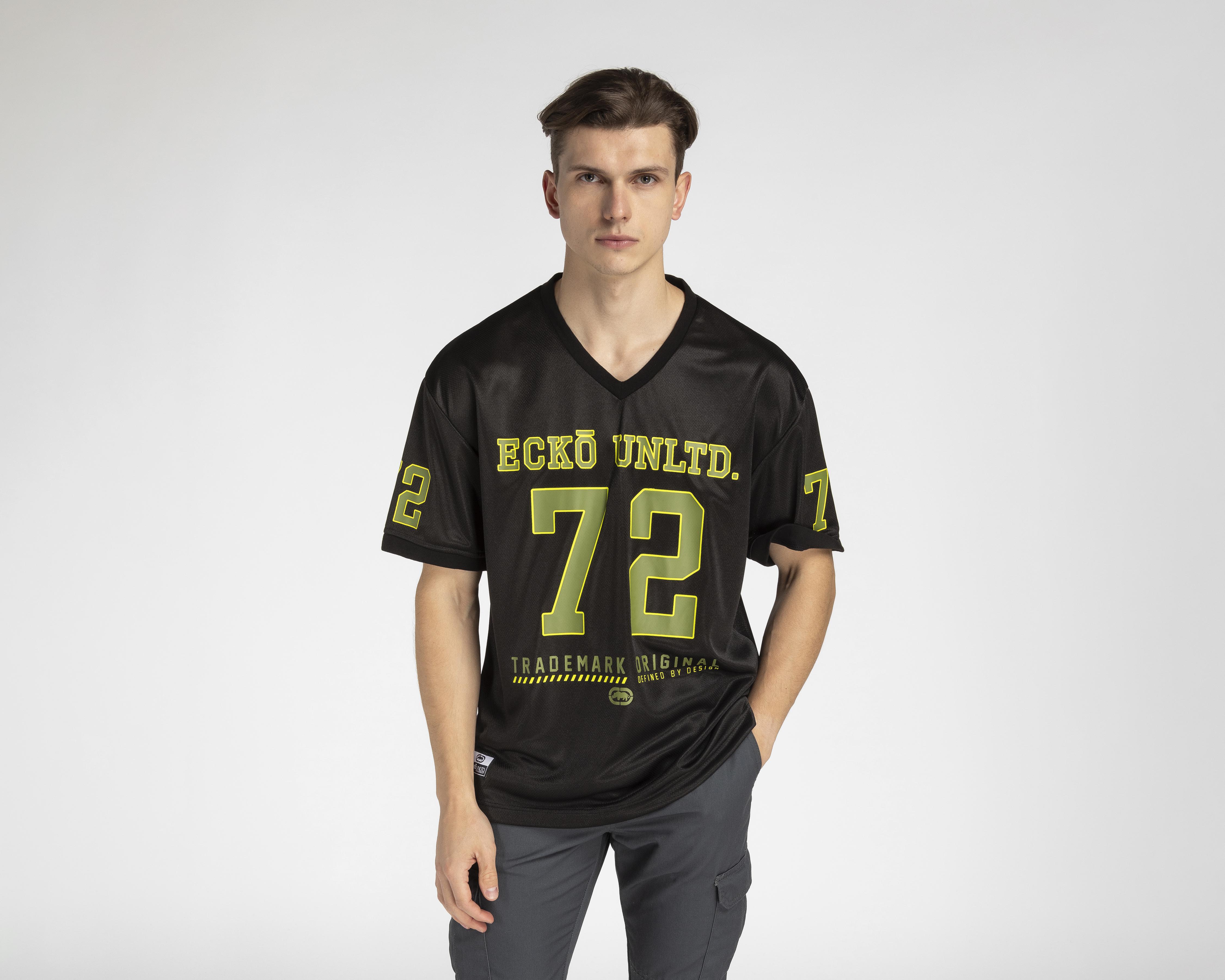 Playera Ecko Unltd. de Cuello V