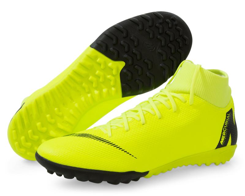 taquetes nike futbol rapido