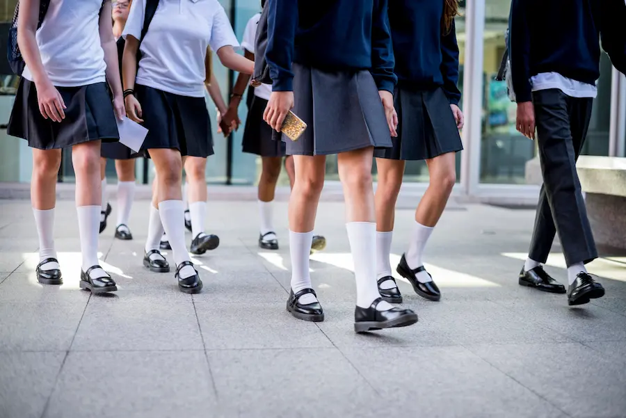8 secretos para un uniforme escolar con estilo propio