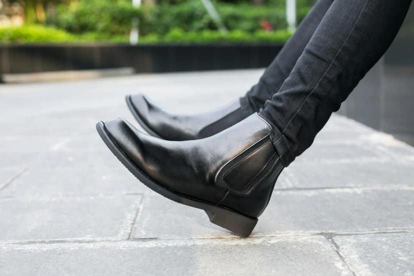Inspírate con estos 5 outfits clave usando botas casuales de hombre Levi&#8217;s