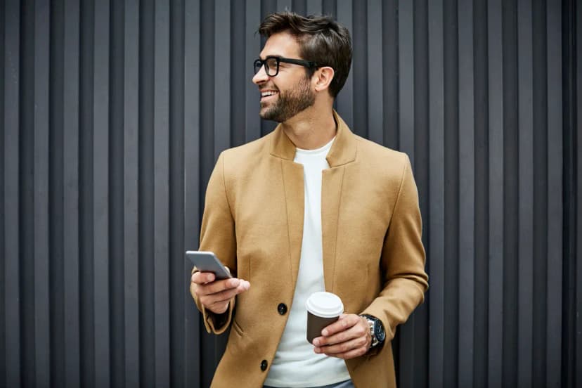 5 outfits básicos de hombre que nunca pasan de moda