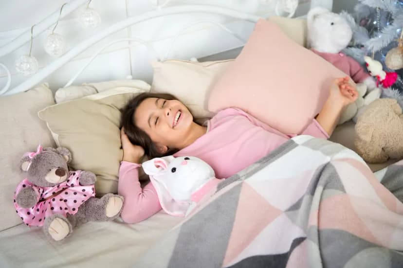 Ideas prácticas para decorar un cuarto de niña con poco espacio